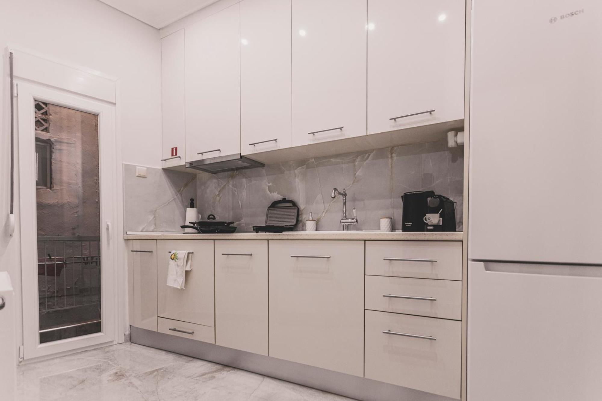 Kartell Luxury Apartment Thessaloniki Center Eksteriør bilde