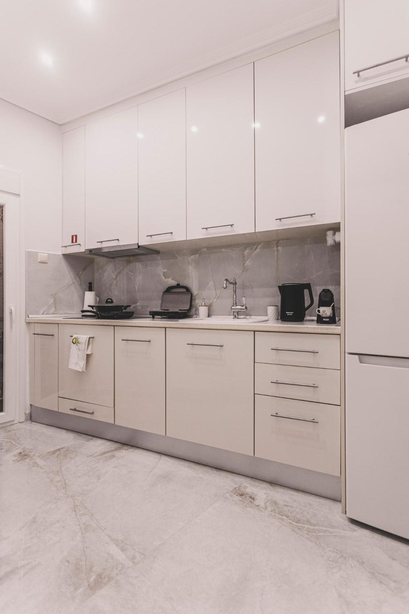 Kartell Luxury Apartment Thessaloniki Center Eksteriør bilde